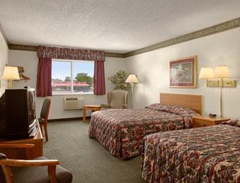 Super 8 By Wyndham Ft. Morgan 2*
